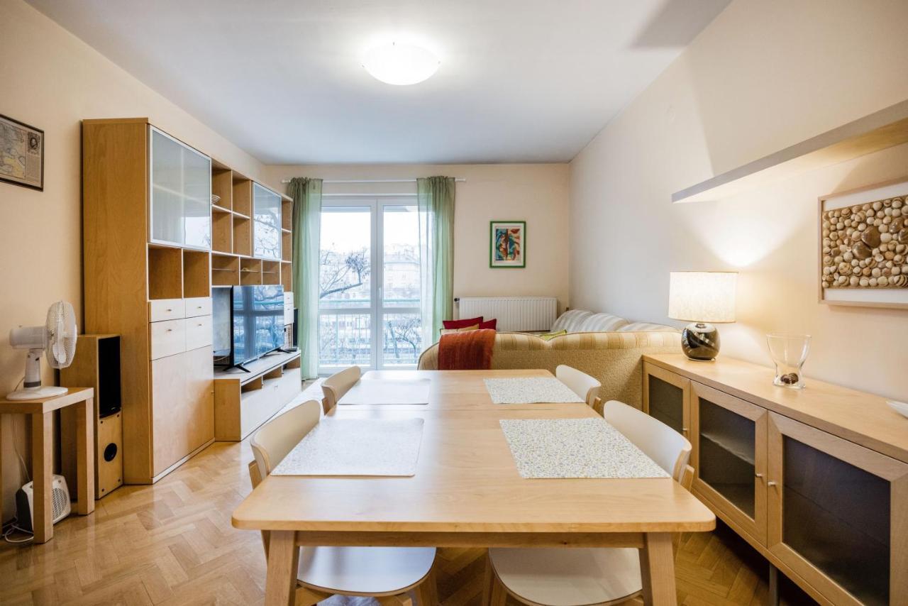 Citadel Manor Apartment Budapest Exterior photo