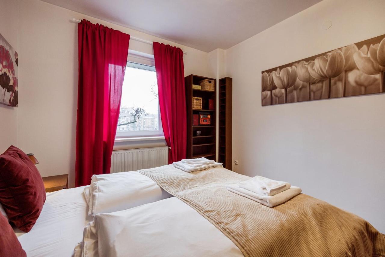 Citadel Manor Apartment Budapest Exterior photo